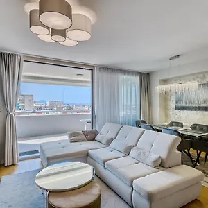 Luxury Sunset - With Garage And Balcony Apartment Zadar